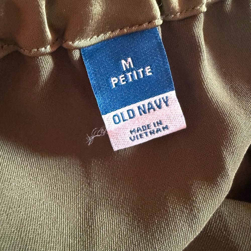 Old Navy Olive Green Silky Skirt - Picture 3 of 9